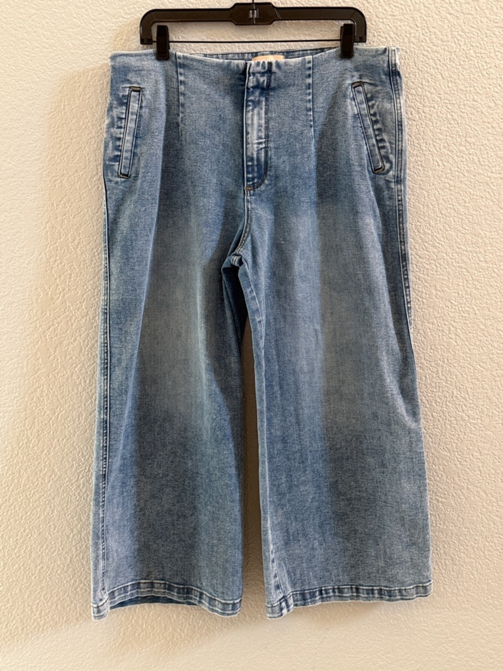 Kut from the Kloth High Rise Cropped Slouchy Wide Leg Jeans Size 14 - Picture 3 of 8